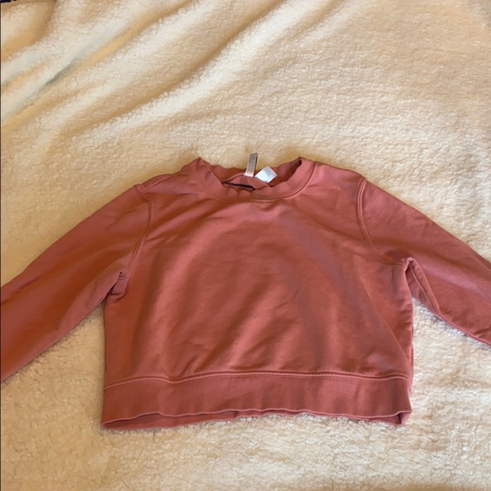 Forever 21 pink crop top